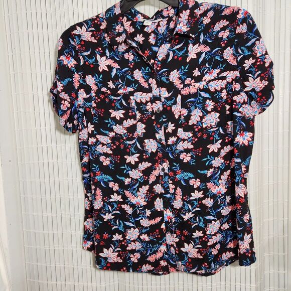 croft & barrow Tops - Croft Barrow Blouse Women Size Large Floral Print With Buttons And Pockets